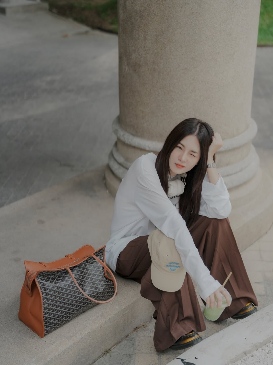 แอปเปิ้ล - ลาภิสรา อินทรสูต