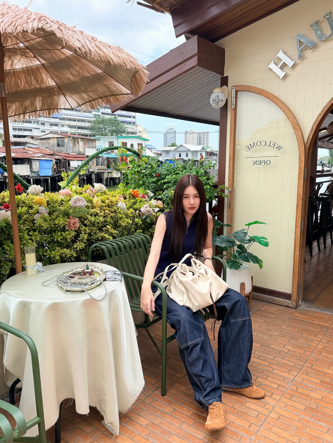 แอปเปิ้ล - ลาภิสรา อินทรสูต