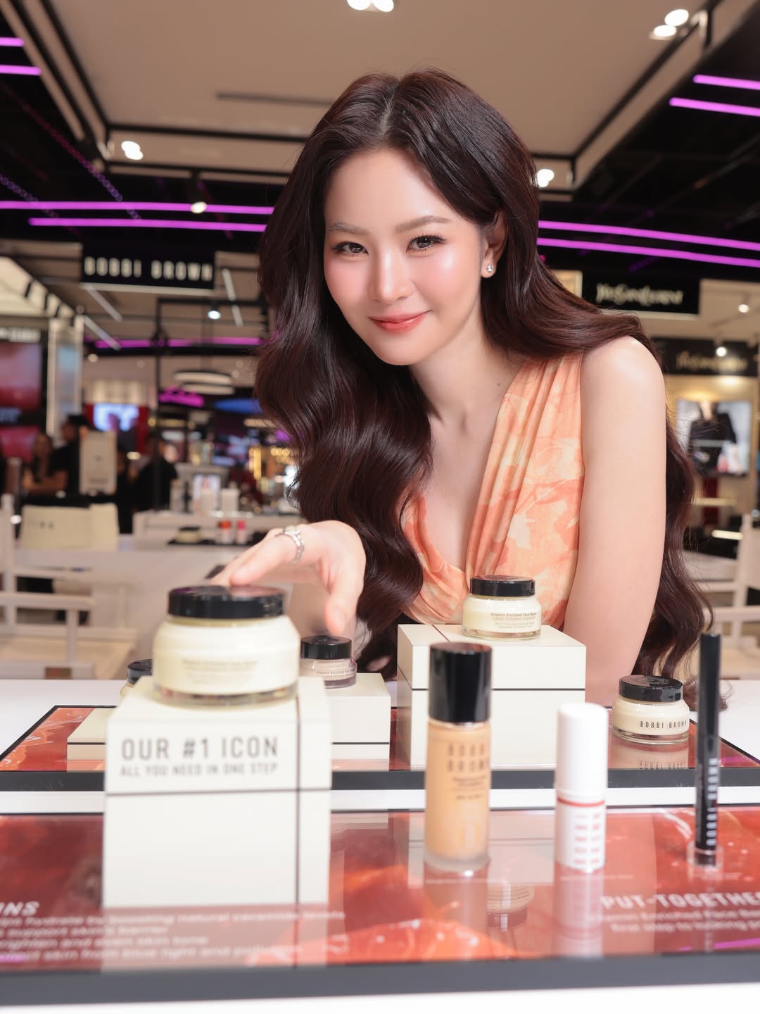 แอปเปิ้ล - ลาภิสรา อินทรสูต
