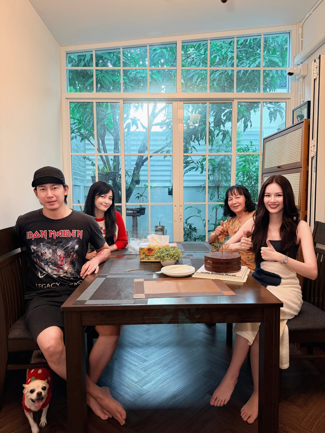 แอปเปิ้ล - ลาภิสรา อินทรสูต