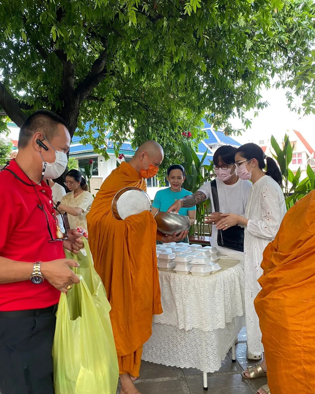 อี๊ฟ - พุทธธิดา ศิระฉายา