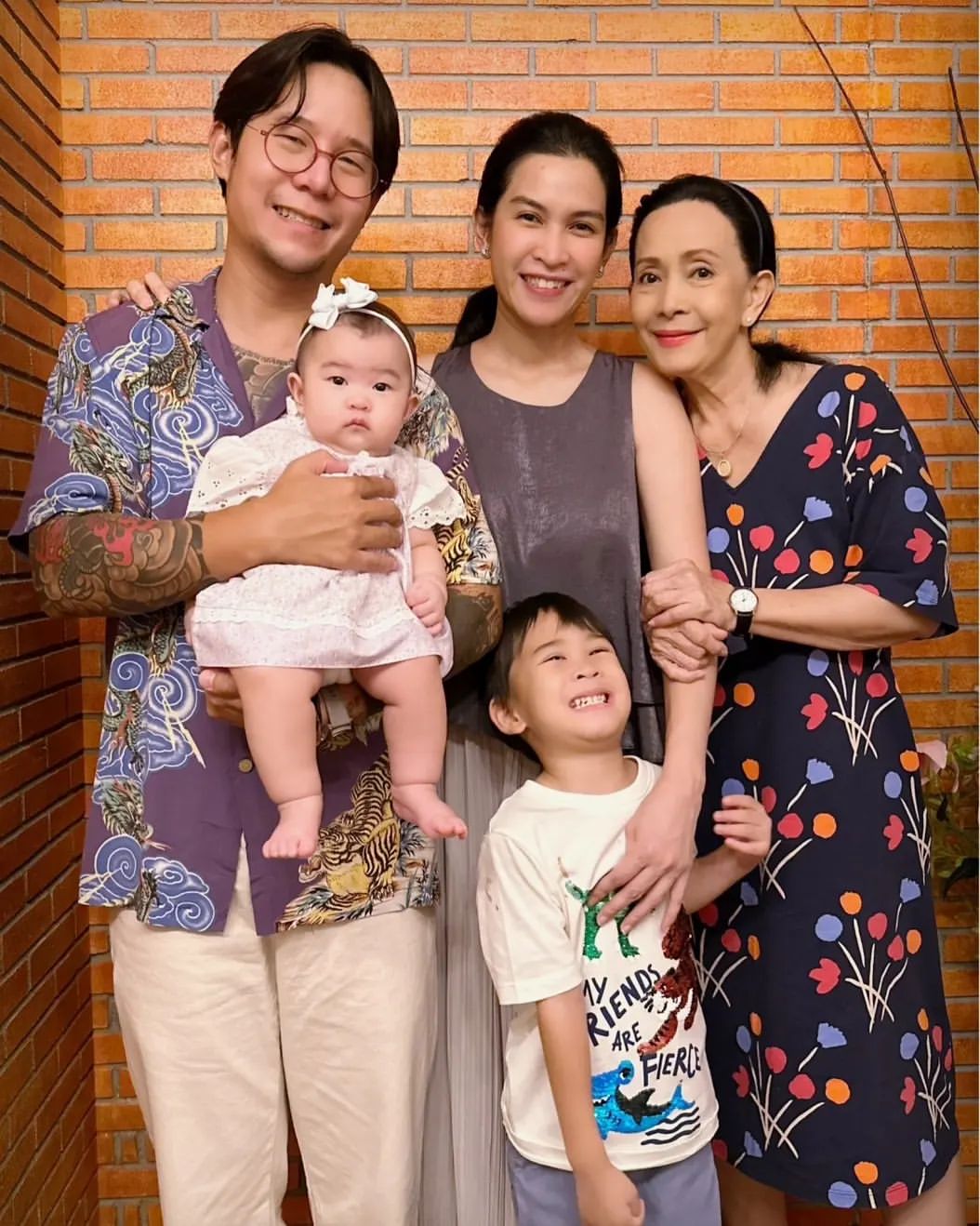 อี๊ฟ - พุทธธิดา ศิระฉายา