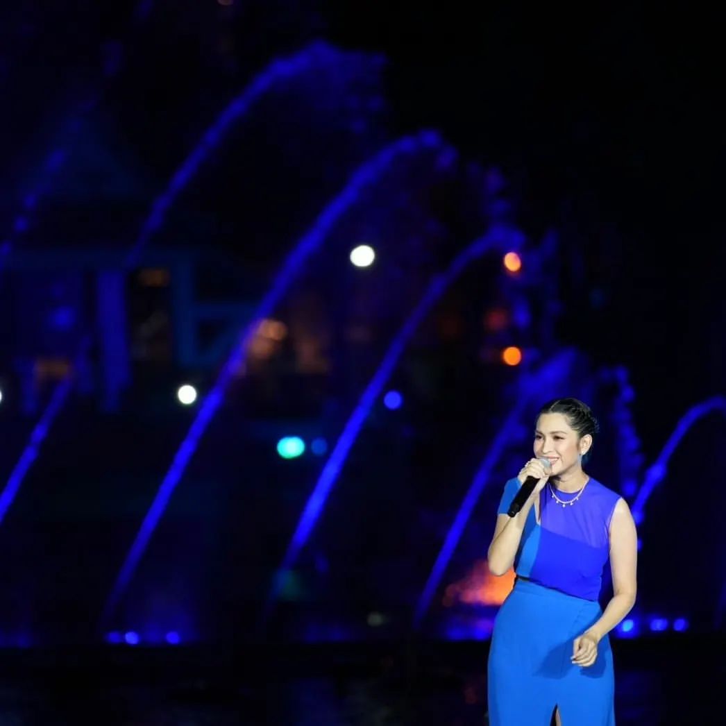 อี๊ฟ - พุทธธิดา ศิระฉายา