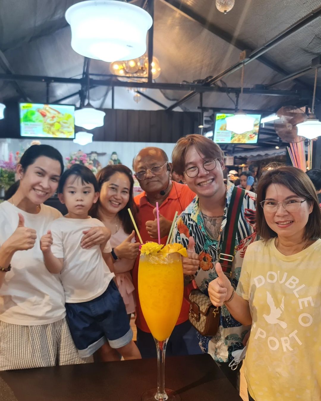 อี๊ฟ - พุทธธิดา ศิระฉายา