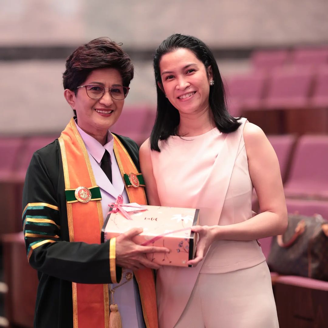 อี๊ฟ - พุทธธิดา ศิระฉายา
