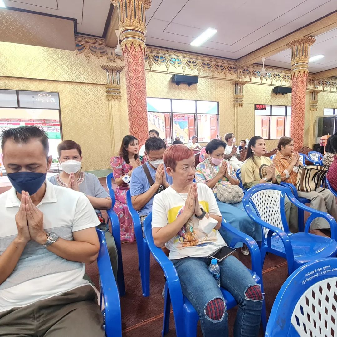 อี๊ฟ - พุทธธิดา ศิระฉายา