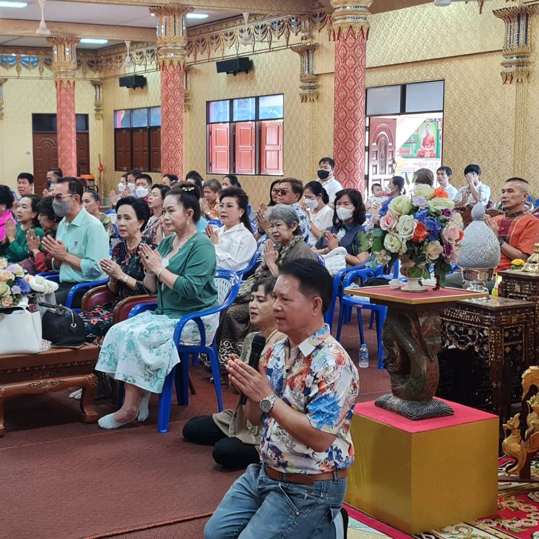 อี๊ฟ - พุทธธิดา ศิระฉายา