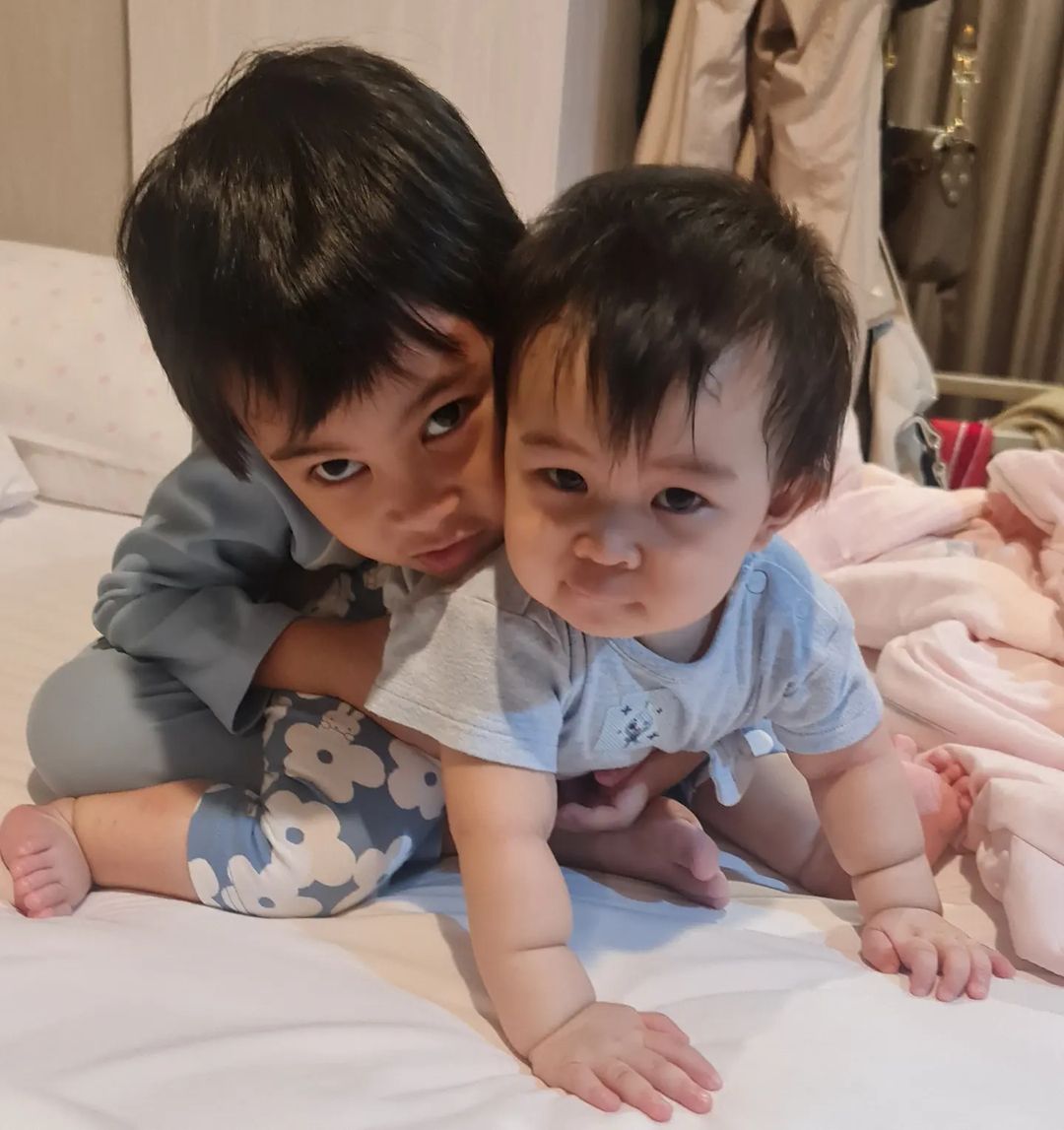 อี๊ฟ - พุทธธิดา ศิระฉายา