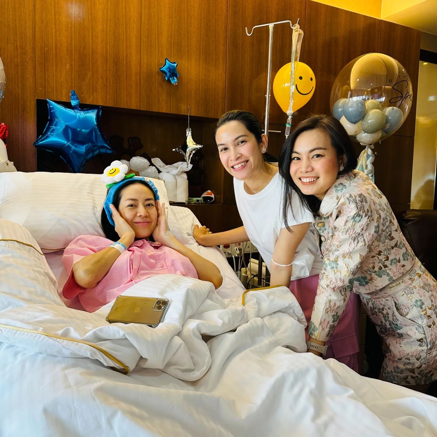 อี๊ฟ - พุทธธิดา ศิระฉายา