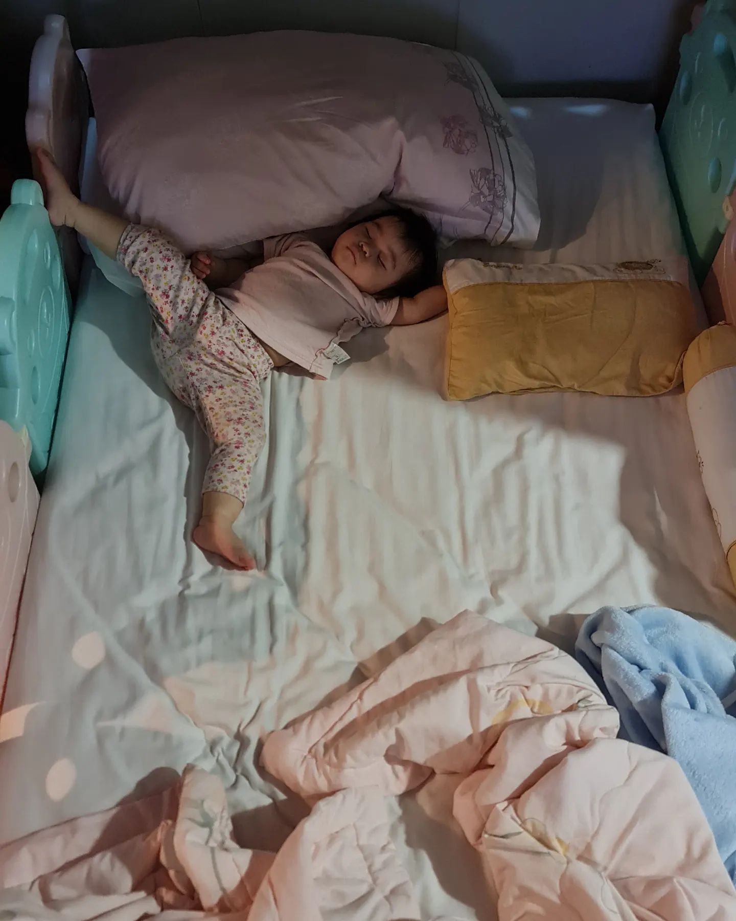 อี๊ฟ - พุทธธิดา ศิระฉายา