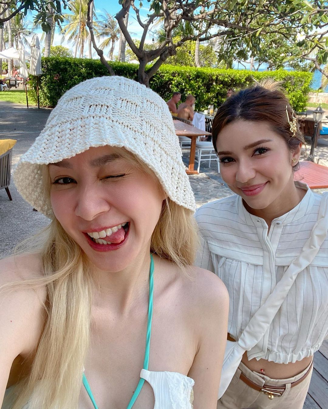 โฟร์ - ศกลรัตน์ วรอุไร