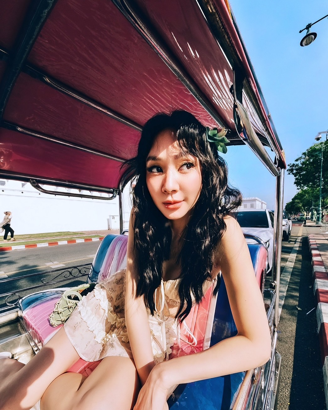 โฟร์ - ศกลรัตน์ วรอุไร