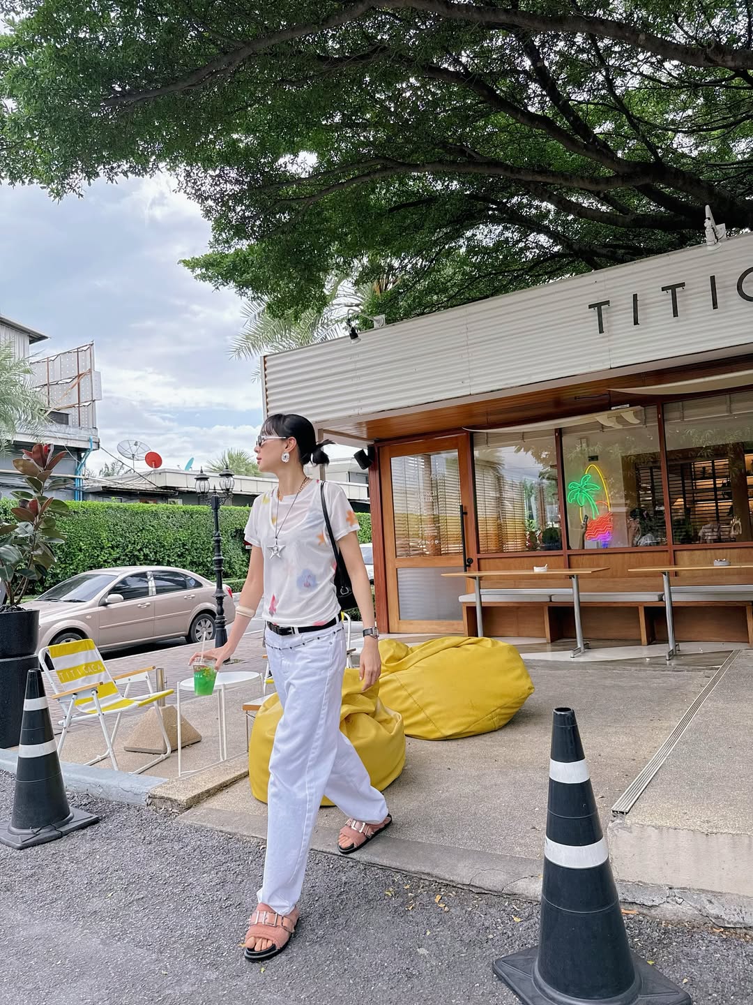 โฟร์ - ศกลรัตน์ วรอุไร