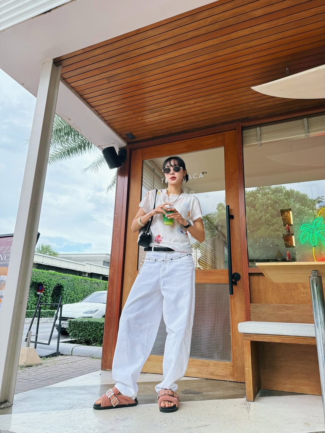 โฟร์ - ศกลรัตน์ วรอุไร