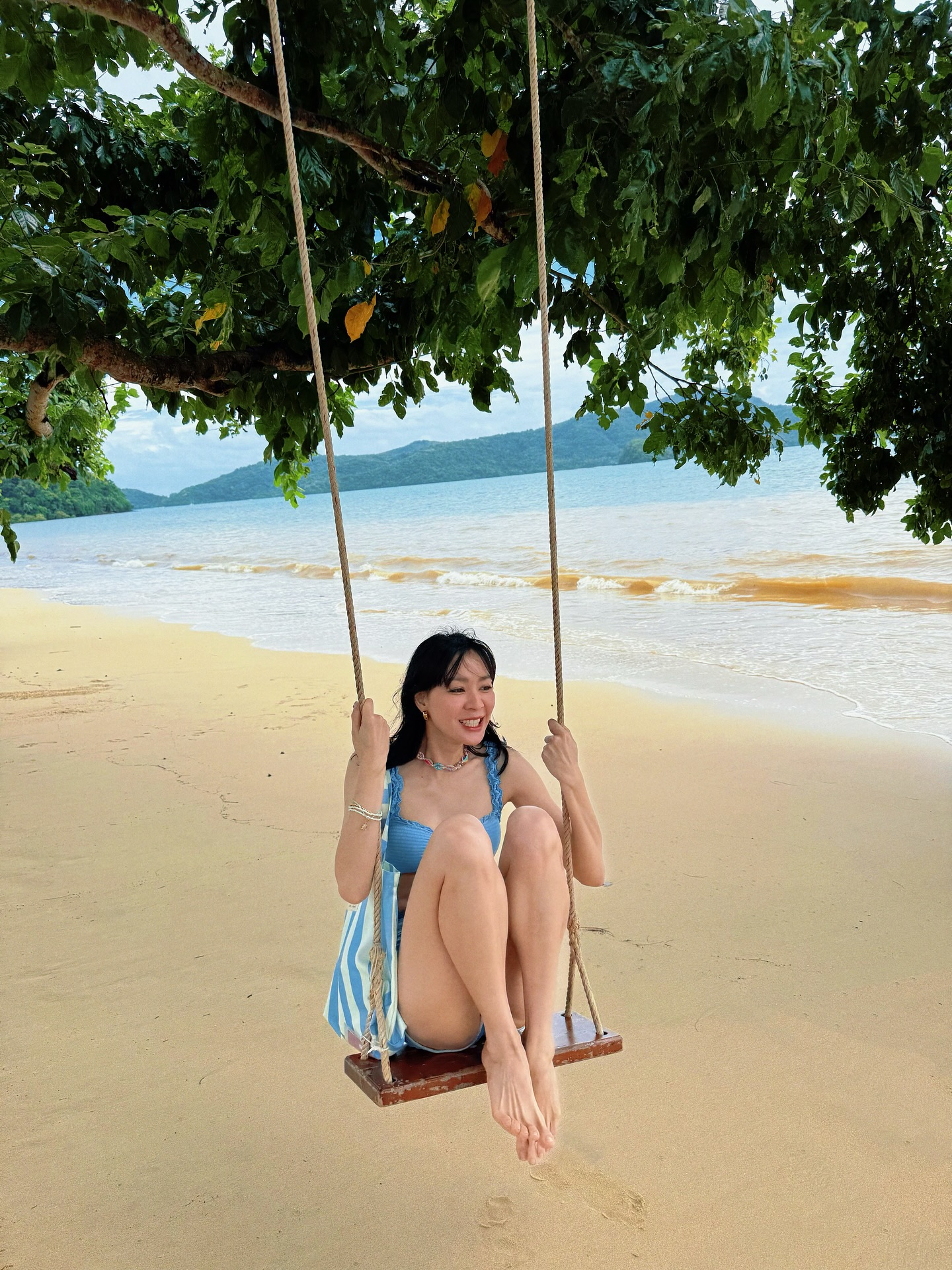 โฟร์ - ศกลรัตน์ วรอุไร
