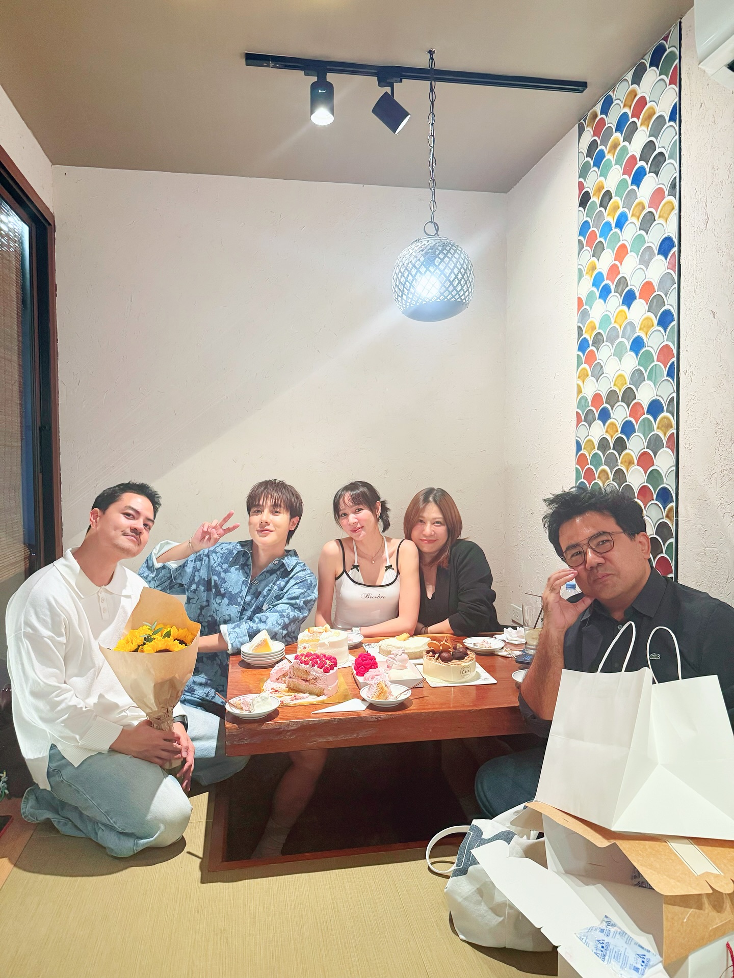 โฟร์ - ศกลรัตน์ วรอุไร