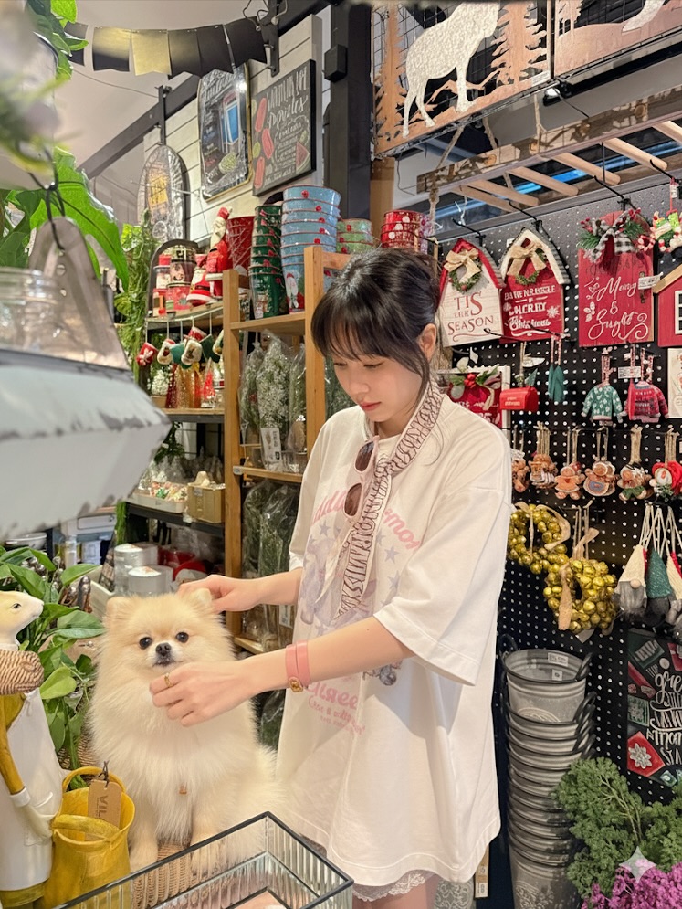 โฟร์ - ศกลรัตน์ วรอุไร