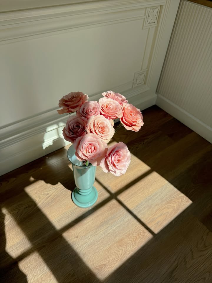 โฟร์ - ศกลรัตน์ วรอุไร