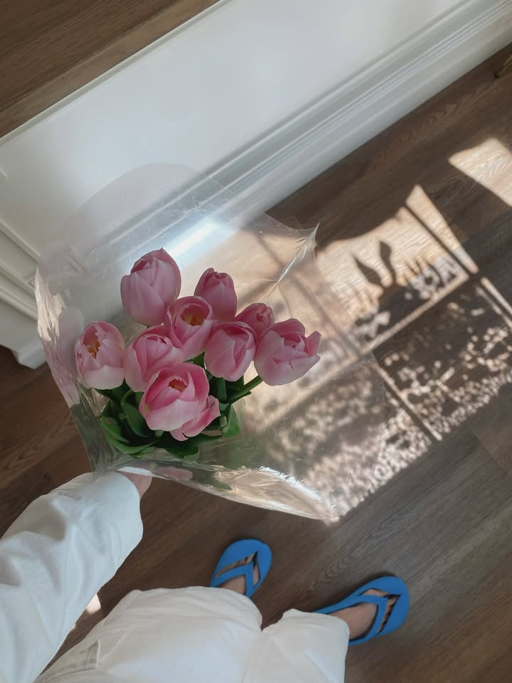 โฟร์ - ศกลรัตน์ วรอุไร