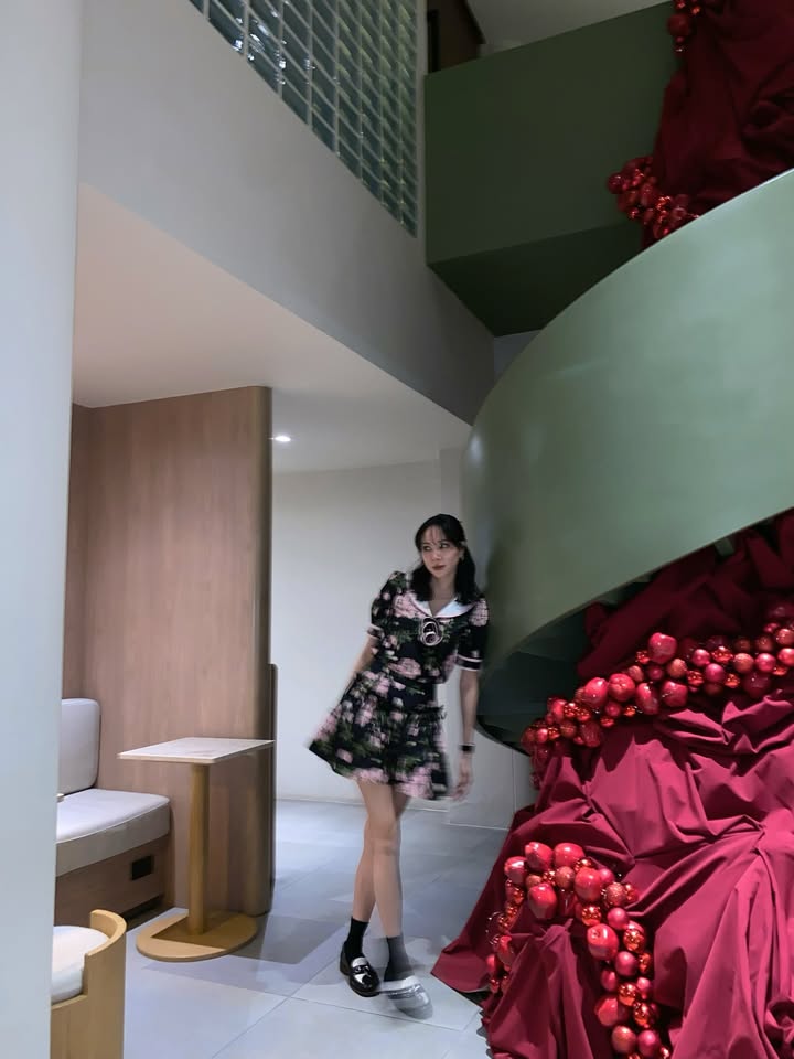 โฟร์ - ศกลรัตน์ วรอุไร