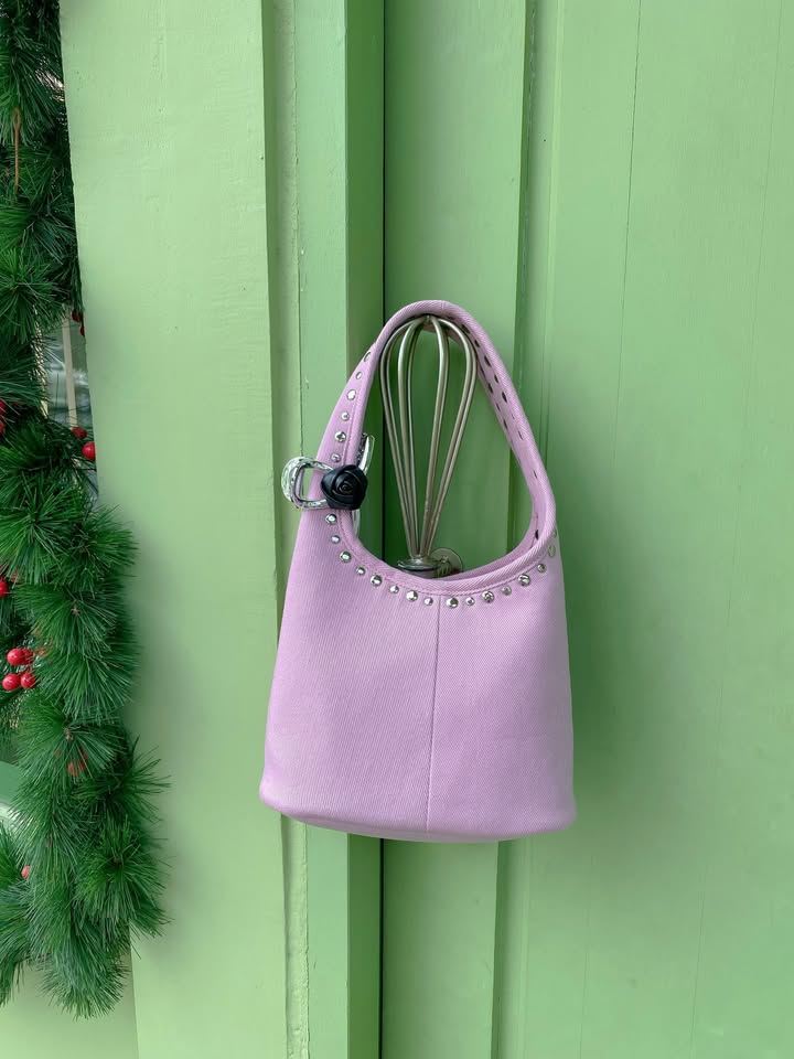 โฟร์ - ศกลรัตน์ วรอุไร