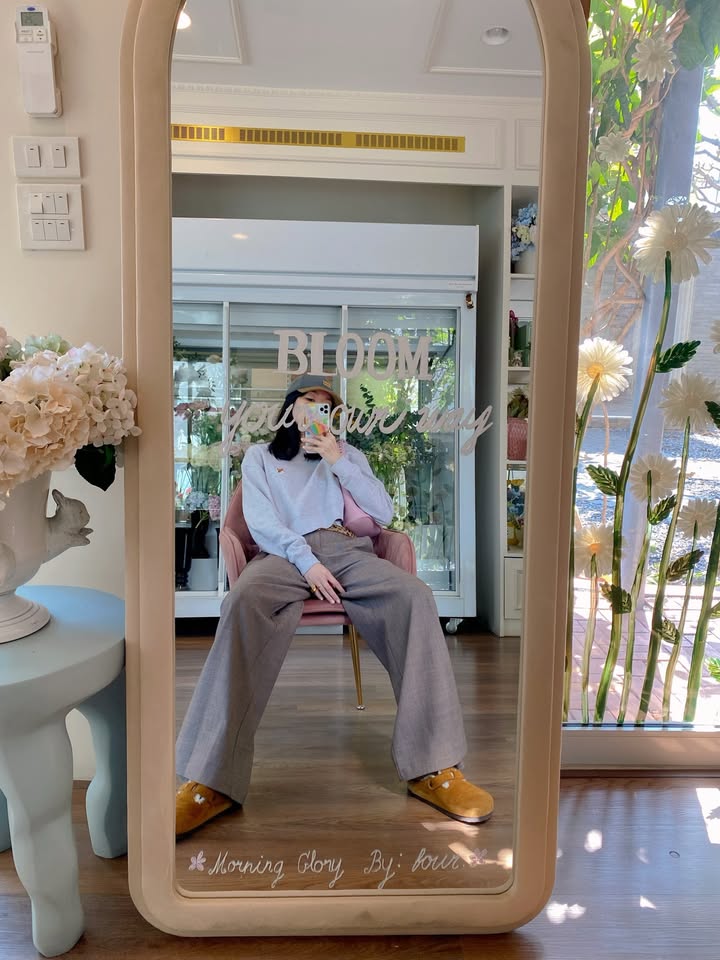 โฟร์ - ศกลรัตน์ วรอุไร