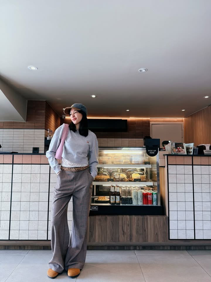 โฟร์ - ศกลรัตน์ วรอุไร