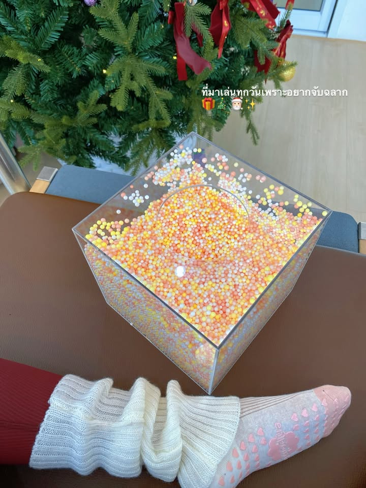 โฟร์ - ศกลรัตน์ วรอุไร