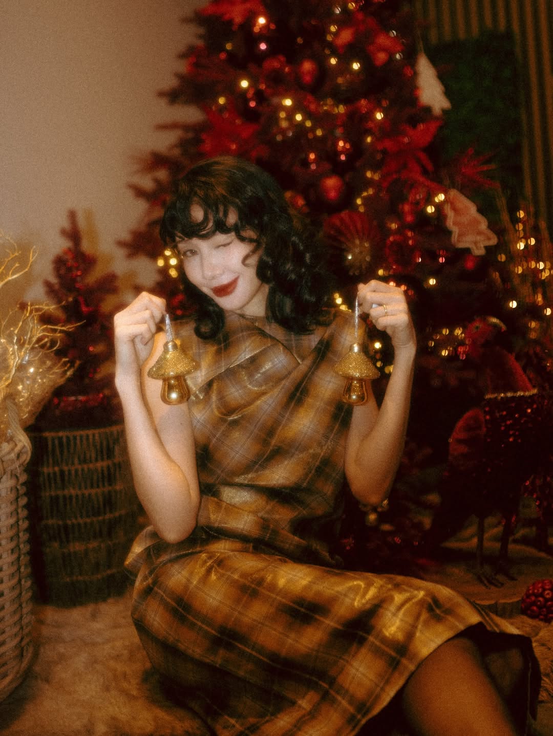 โฟร์ - ศกลรัตน์ วรอุไร