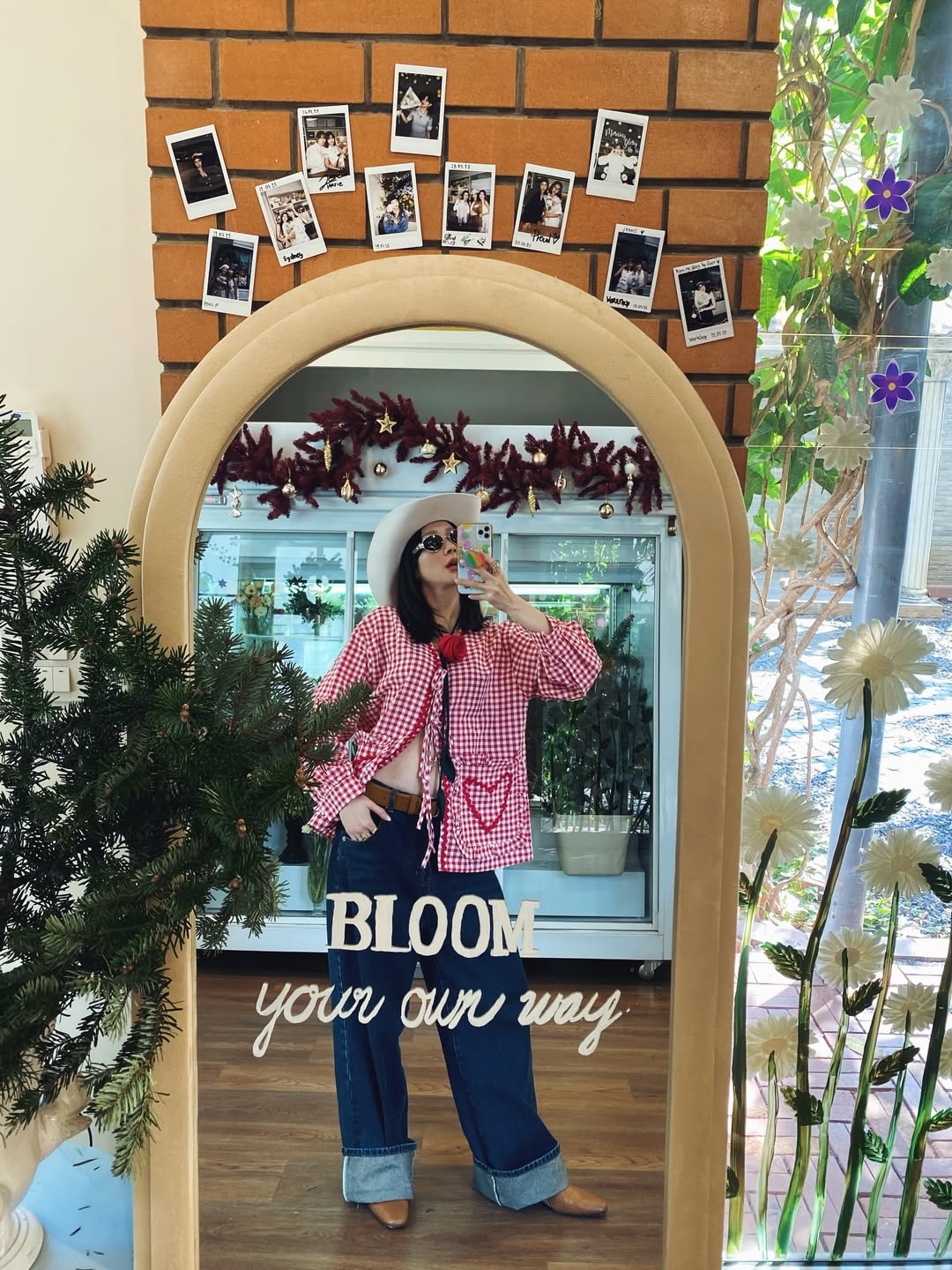 โฟร์ - ศกลรัตน์ วรอุไร