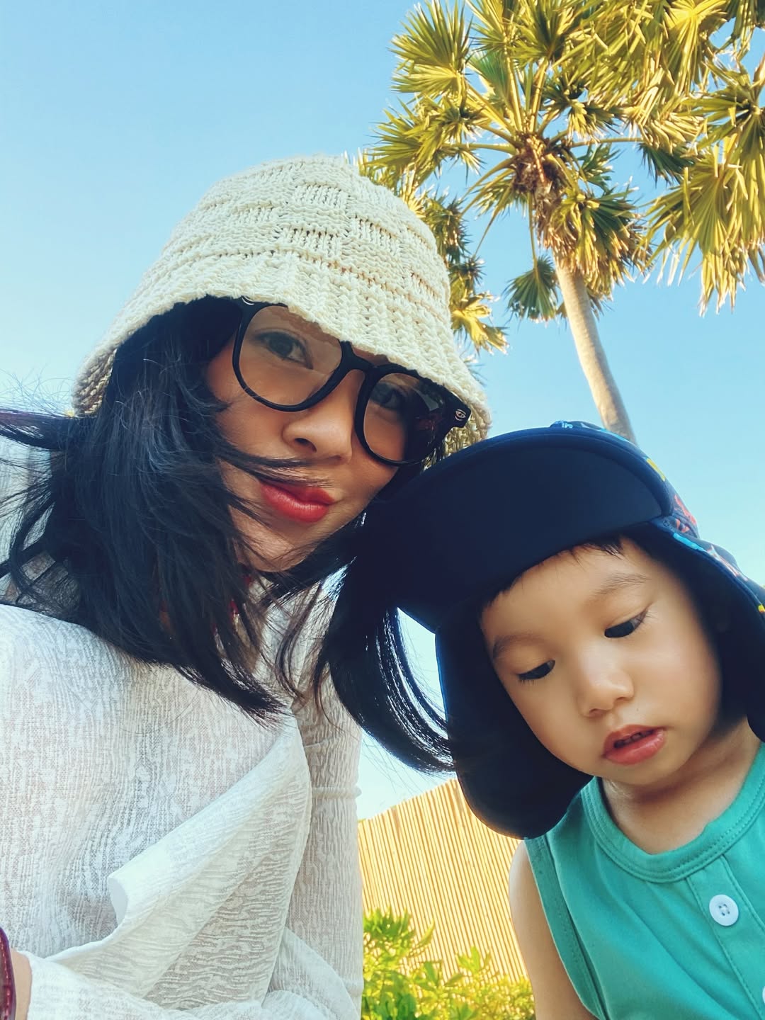 โฟร์ - ศกลรัตน์ วรอุไร