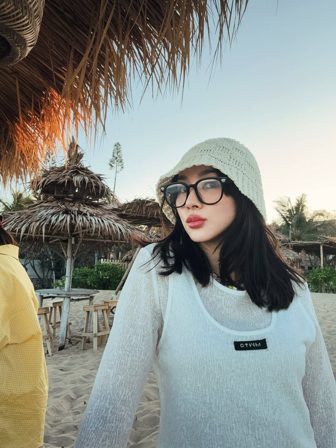 โฟร์ - ศกลรัตน์ วรอุไร