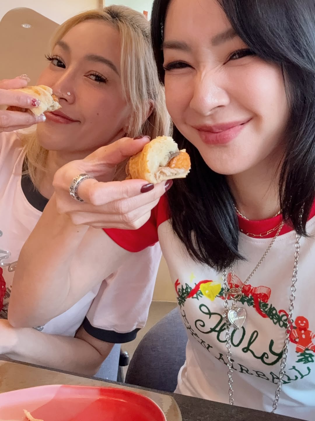 โฟร์ - ศกลรัตน์ วรอุไร