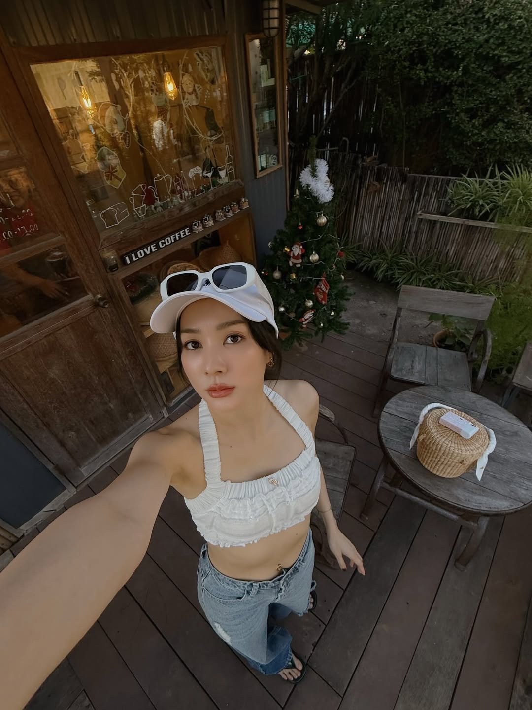 โฟร์ - ศกลรัตน์ วรอุไร