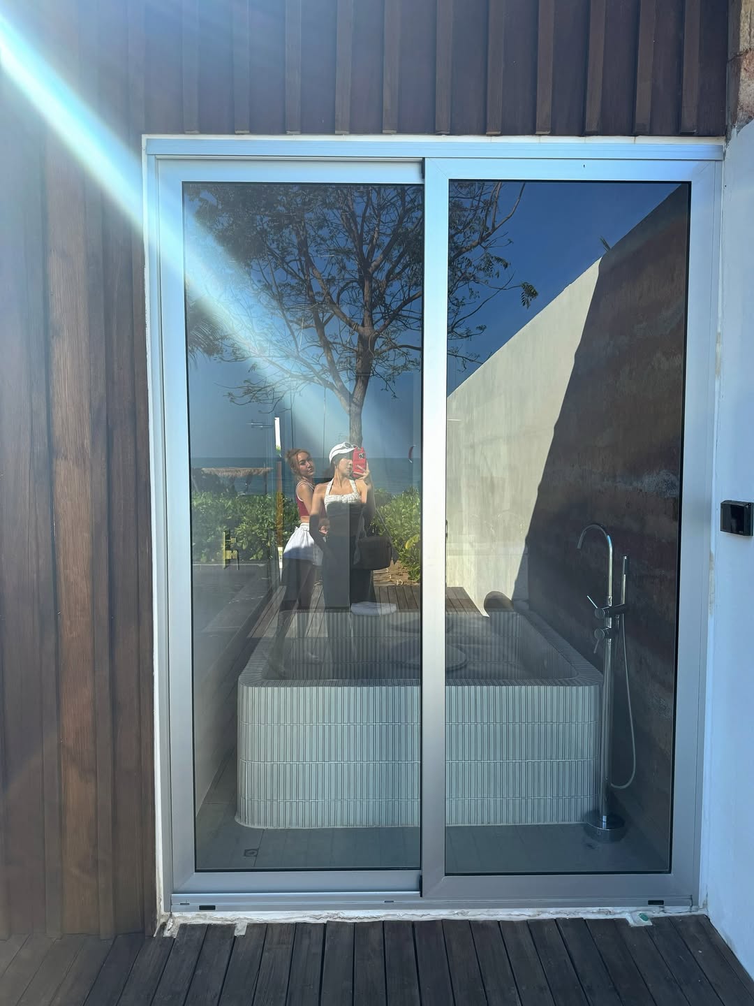 โฟร์ - ศกลรัตน์ วรอุไร