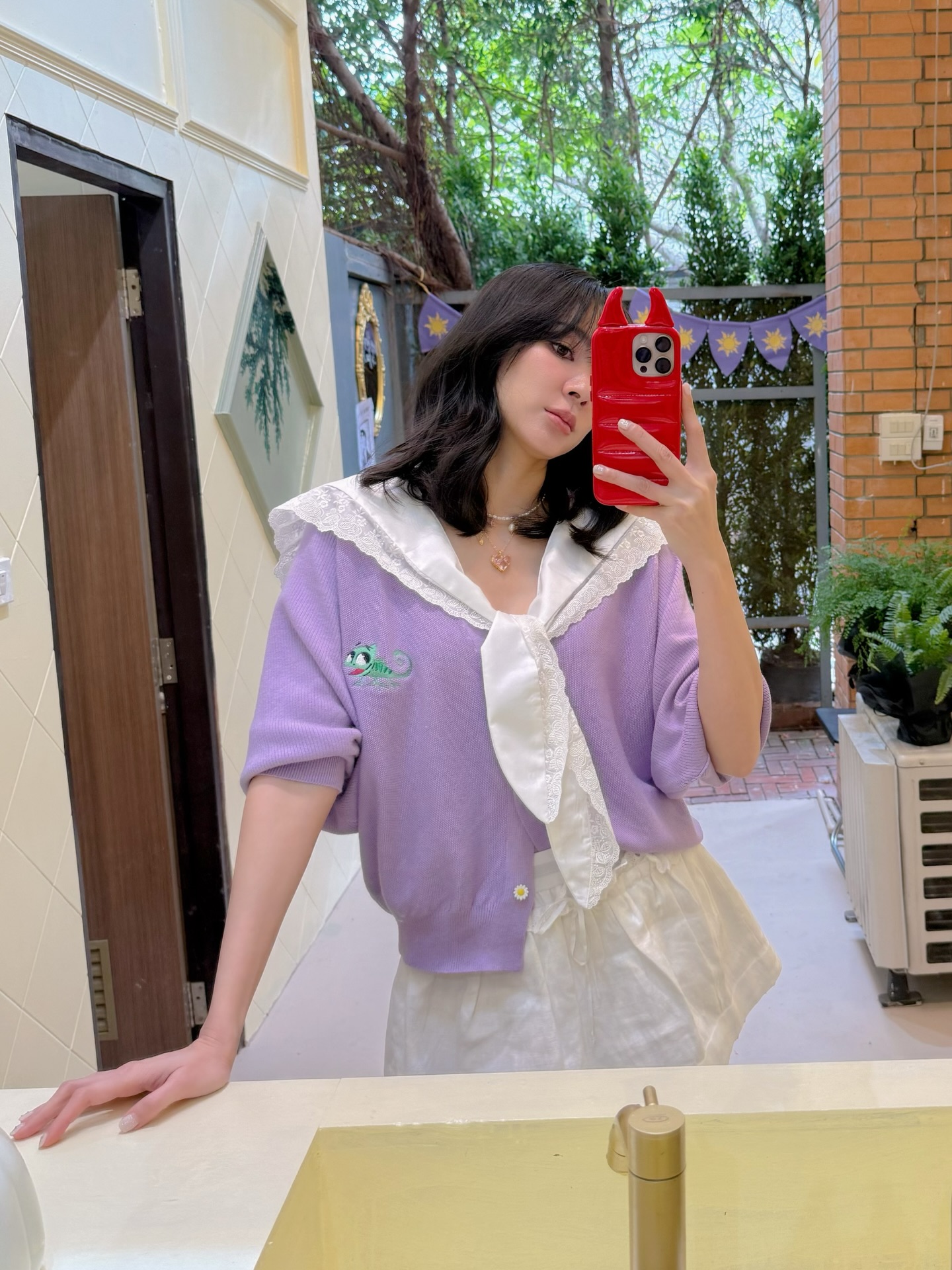 โฟร์ - ศกลรัตน์ วรอุไร