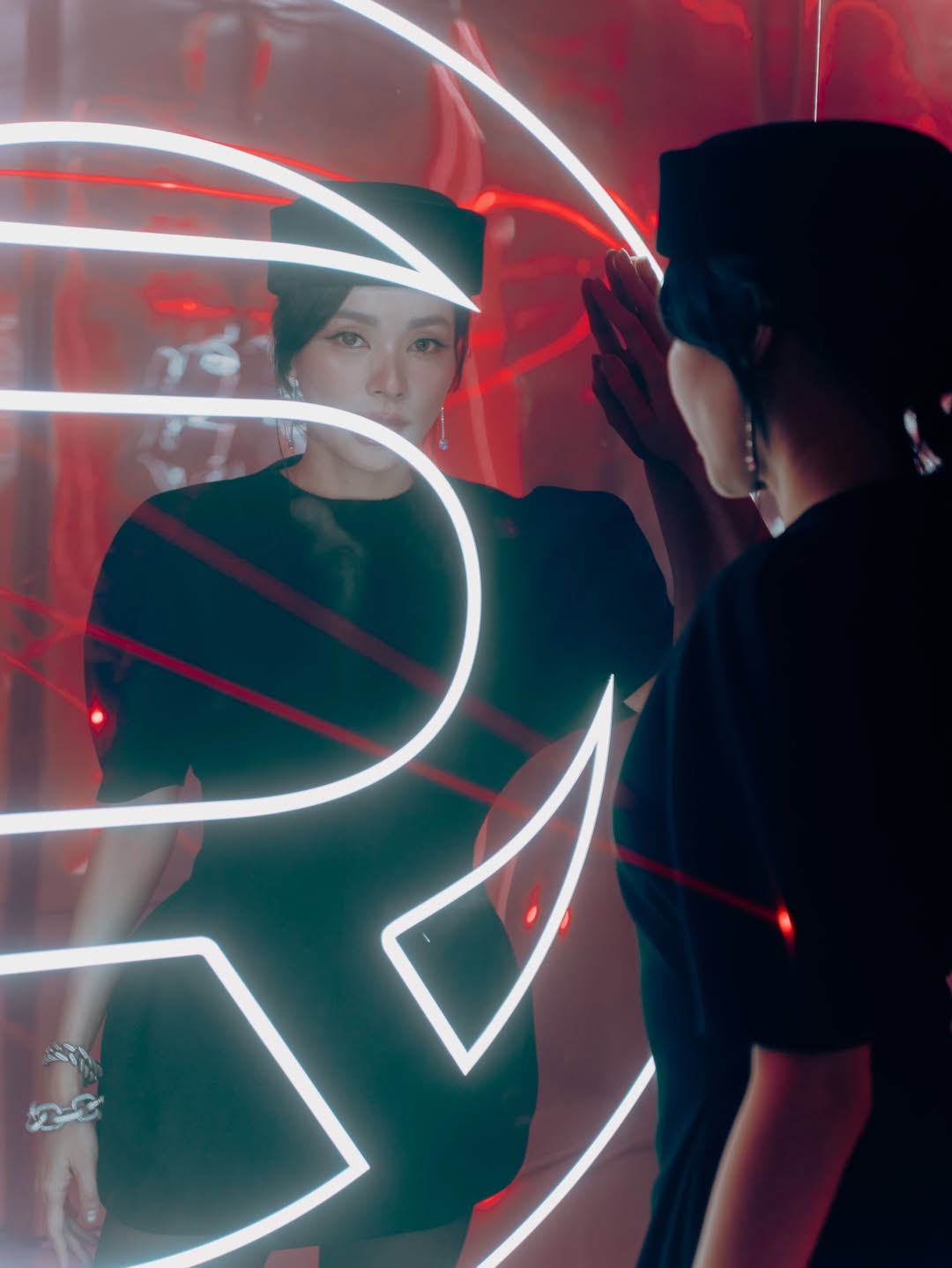 โฟร์ - ศกลรัตน์ วรอุไร