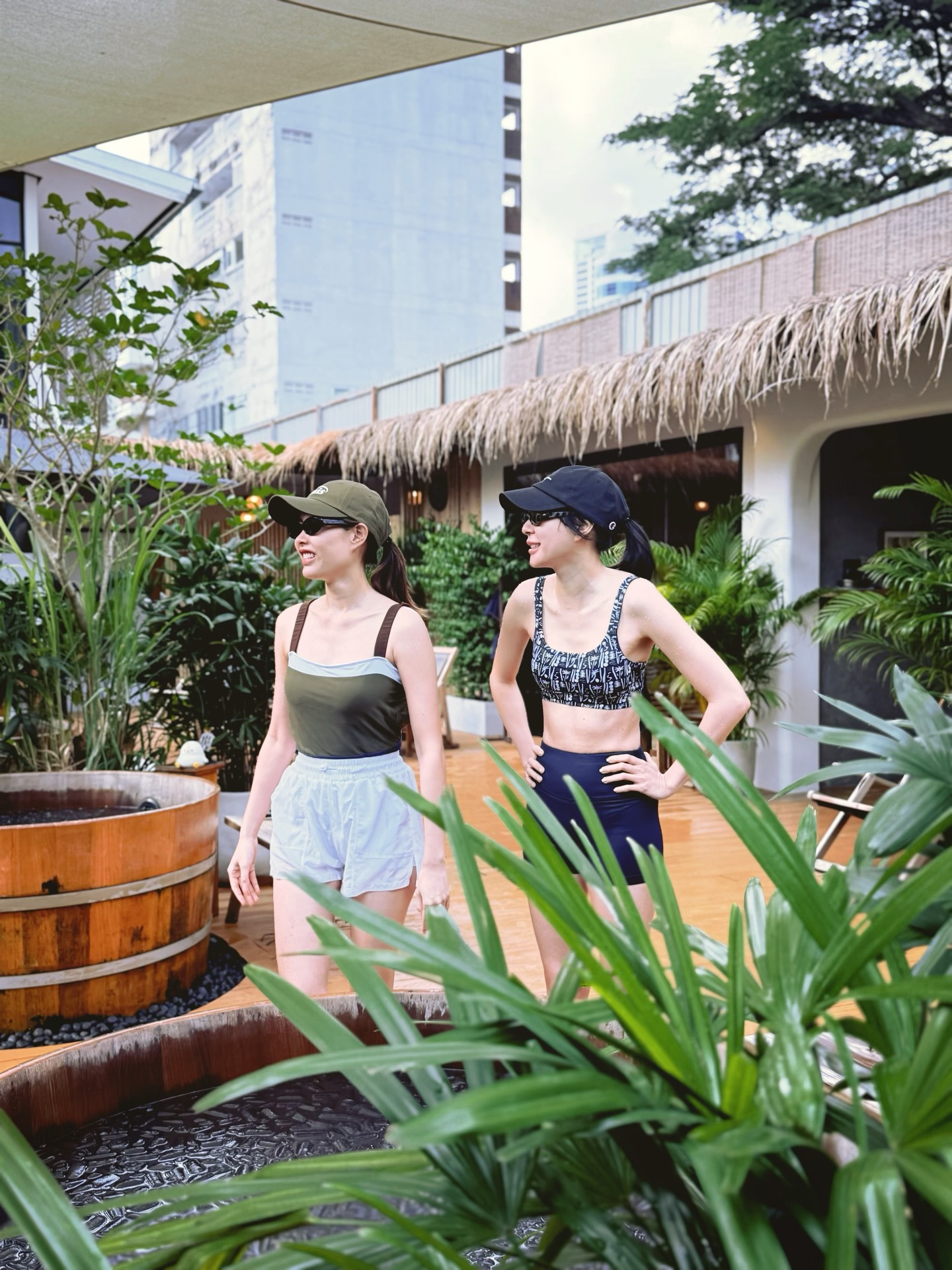 โฟร์ - ศกลรัตน์ วรอุไร