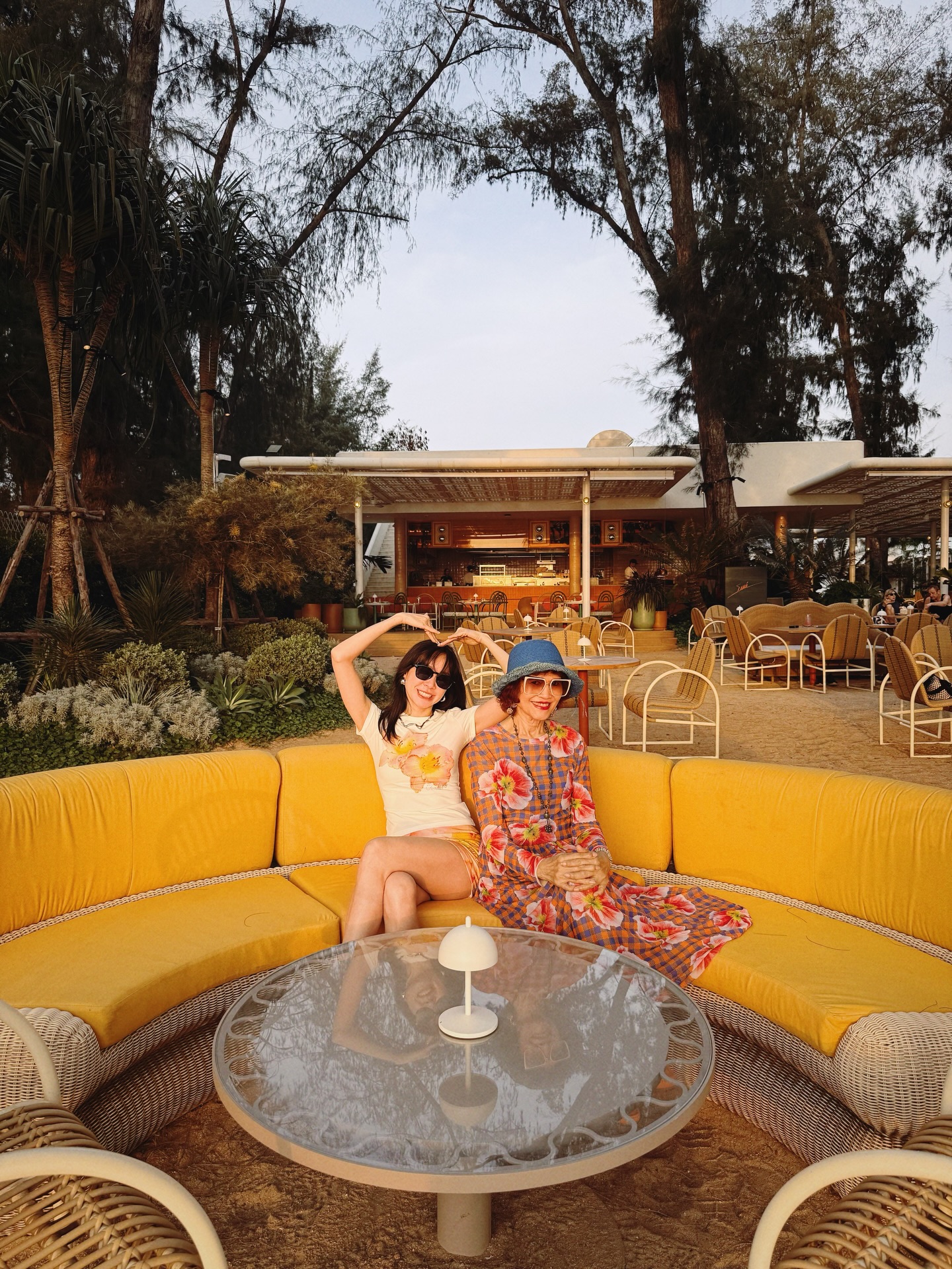 โฟร์ - ศกลรัตน์ วรอุไร