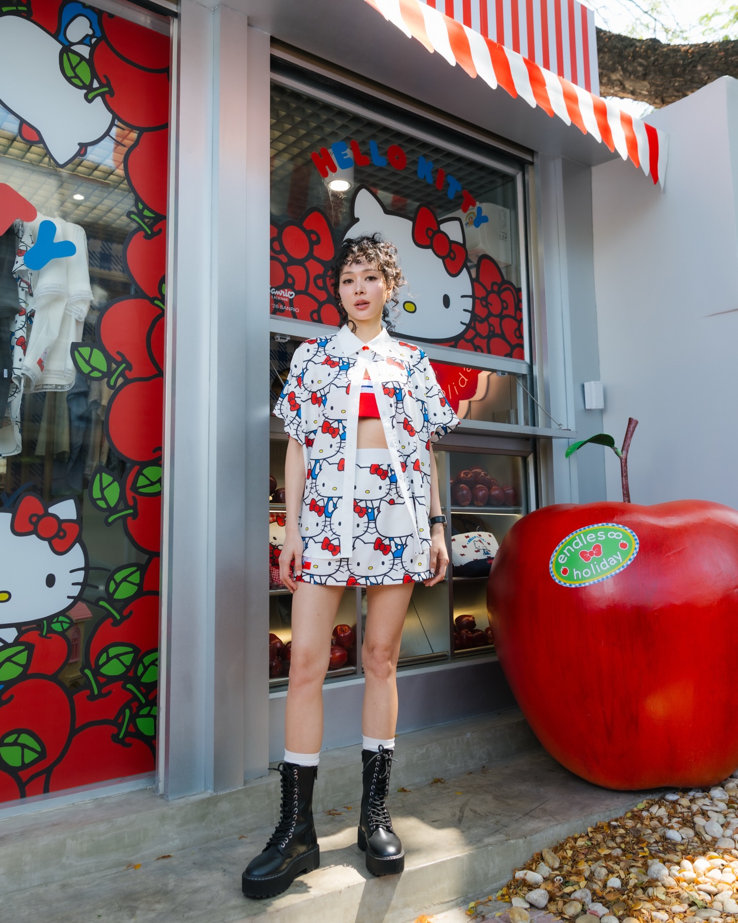 โฟร์ - ศกลรัตน์ วรอุไร