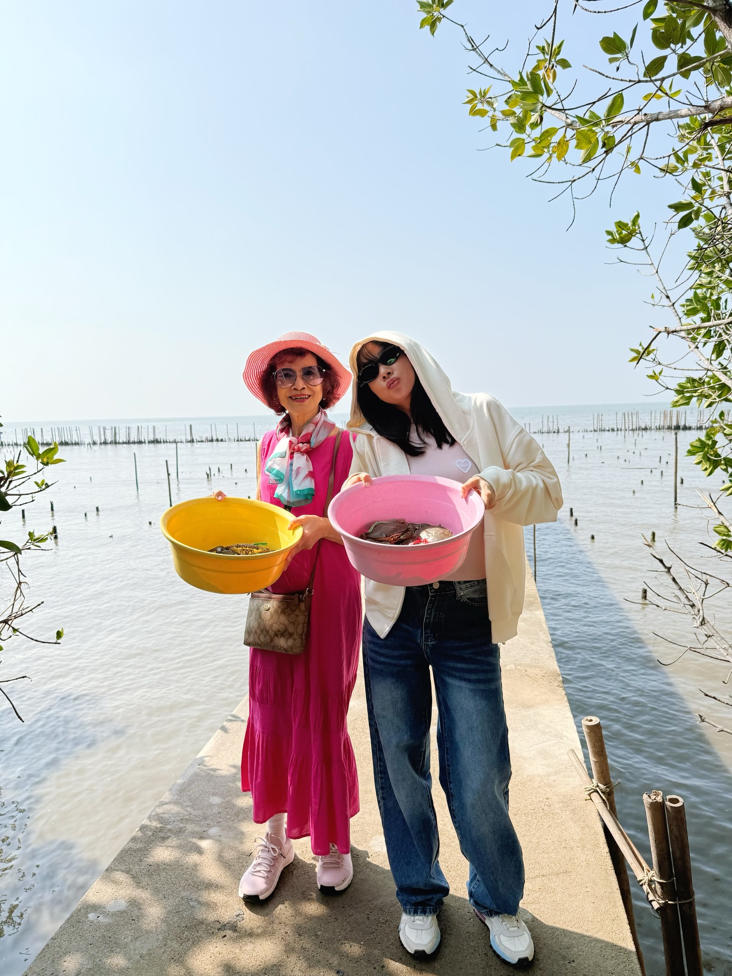 โฟร์ - ศกลรัตน์ วรอุไร