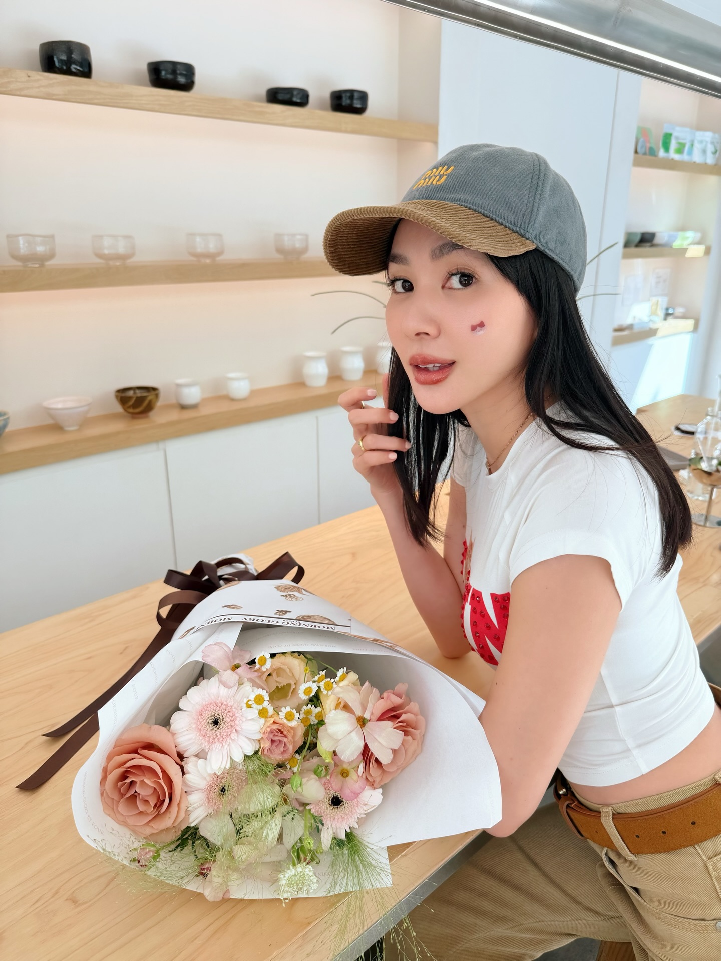 โฟร์ - ศกลรัตน์ วรอุไร