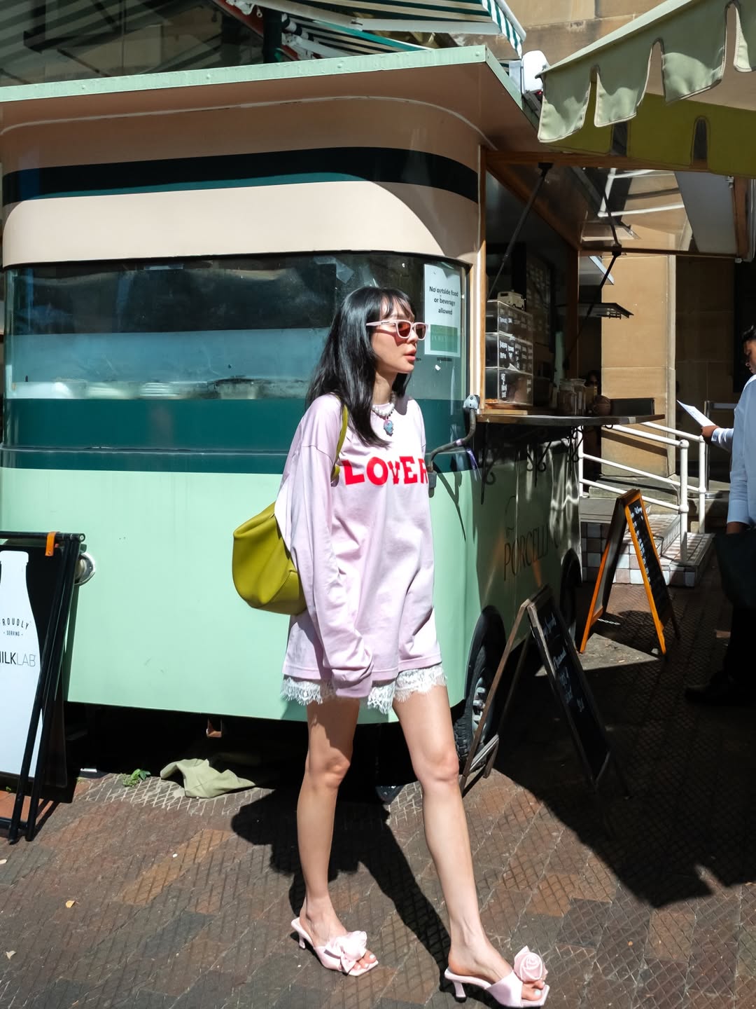 โฟร์ - ศกลรัตน์ วรอุไร