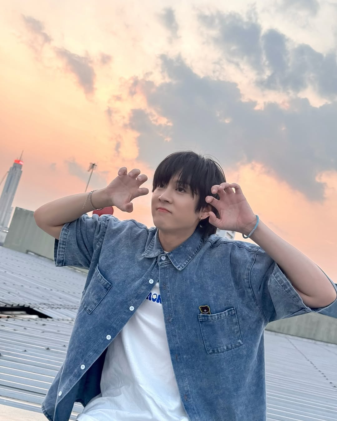 ภณ - ธนภณ เอี่ยมกำชัย