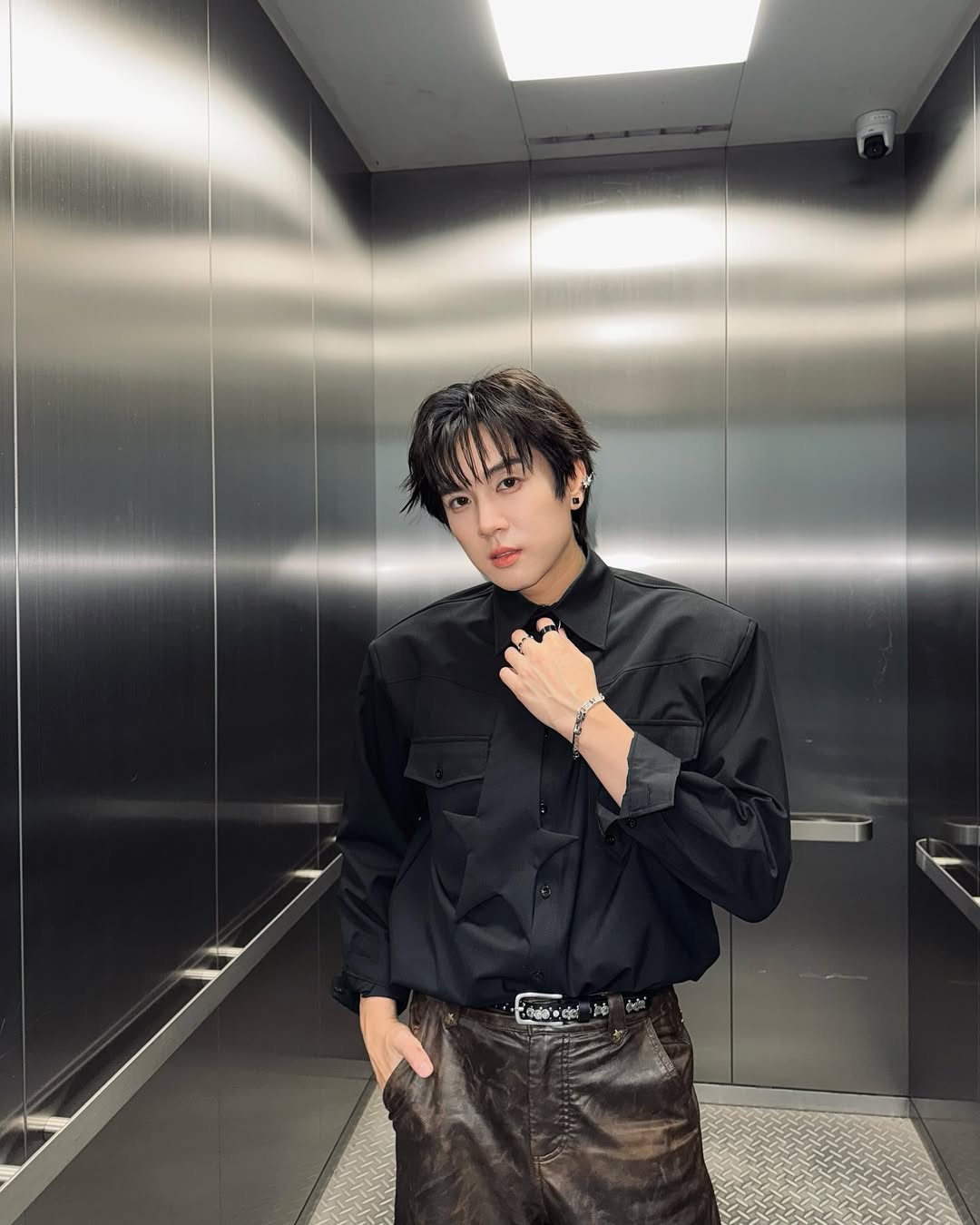 ภณ - ธนภณ เอี่ยมกำชัย