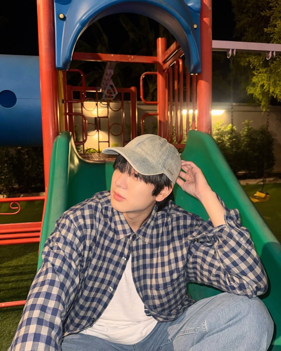 ภณ - ธนภณ เอี่ยมกำชัย