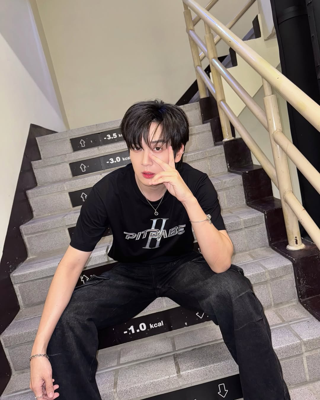 ภณ - ธนภณ เอี่ยมกำชัย