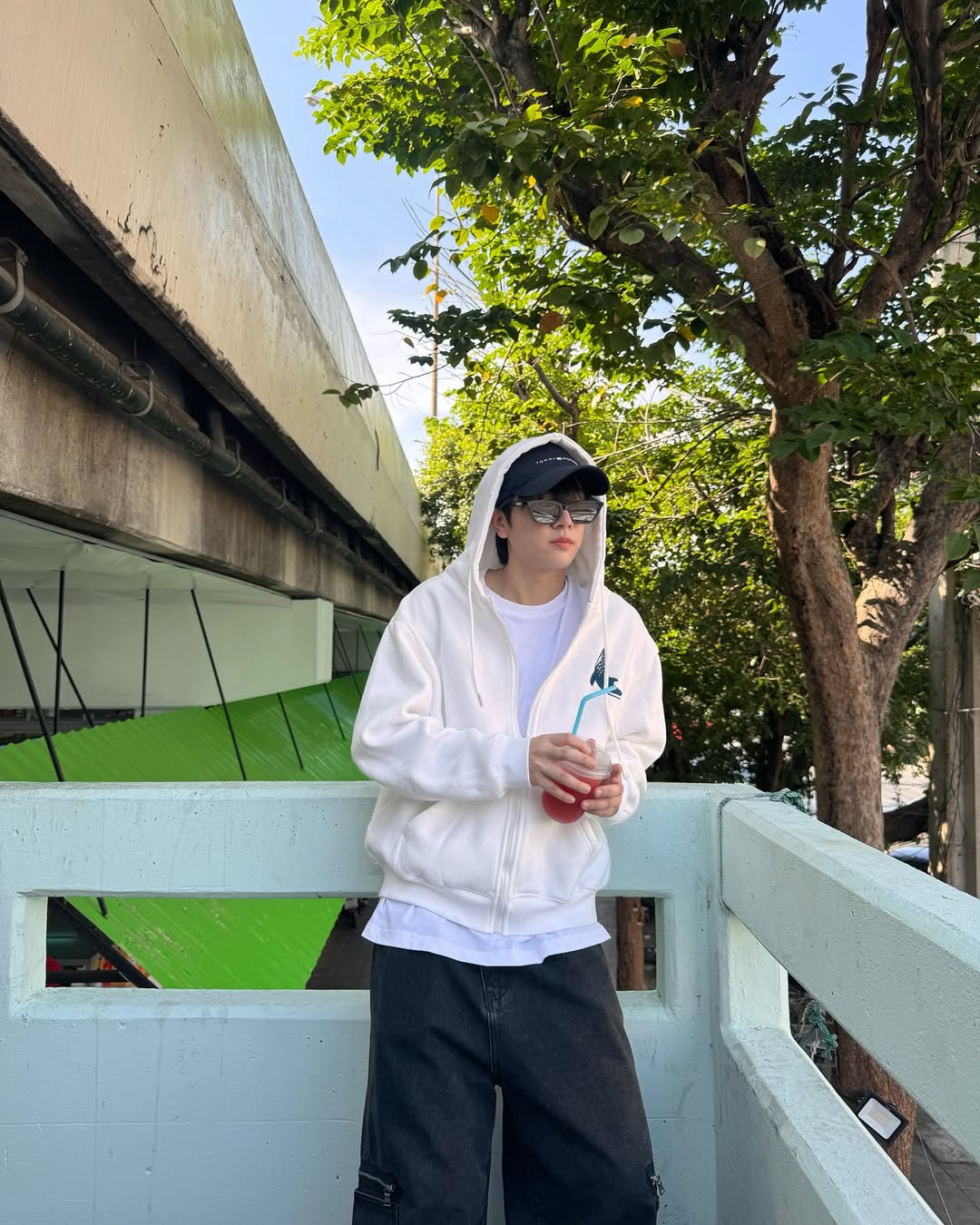 ภณ - ธนภณ เอี่ยมกำชัย