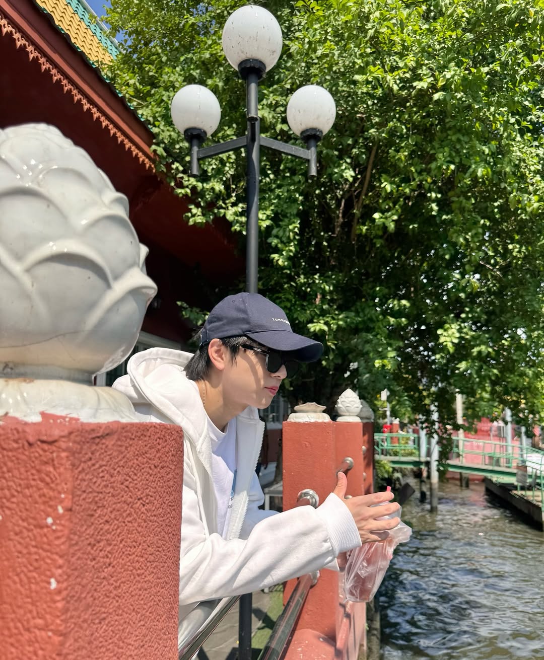 ภณ - ธนภณ เอี่ยมกำชัย