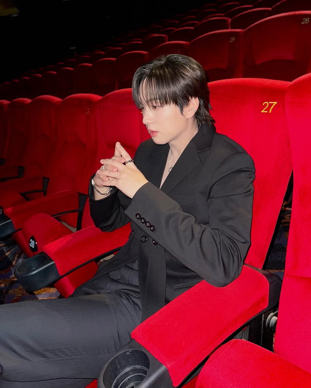 ภณ - ธนภณ เอี่ยมกำชัย